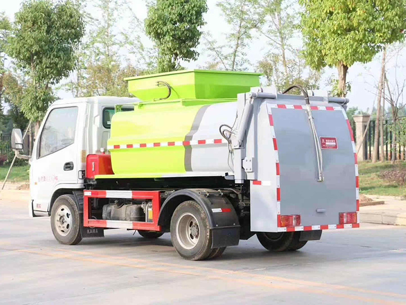 國六凱馬4m3餐廚垃圾車